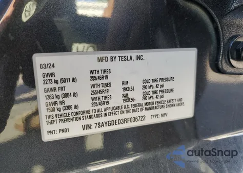 2024 Tesla Model Y из США, поврежденный, VIN 7SAYGDED3RF036722